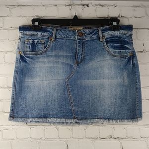 Ruff Hewn DenimMini Skirt 8 Raw Hem Distressed